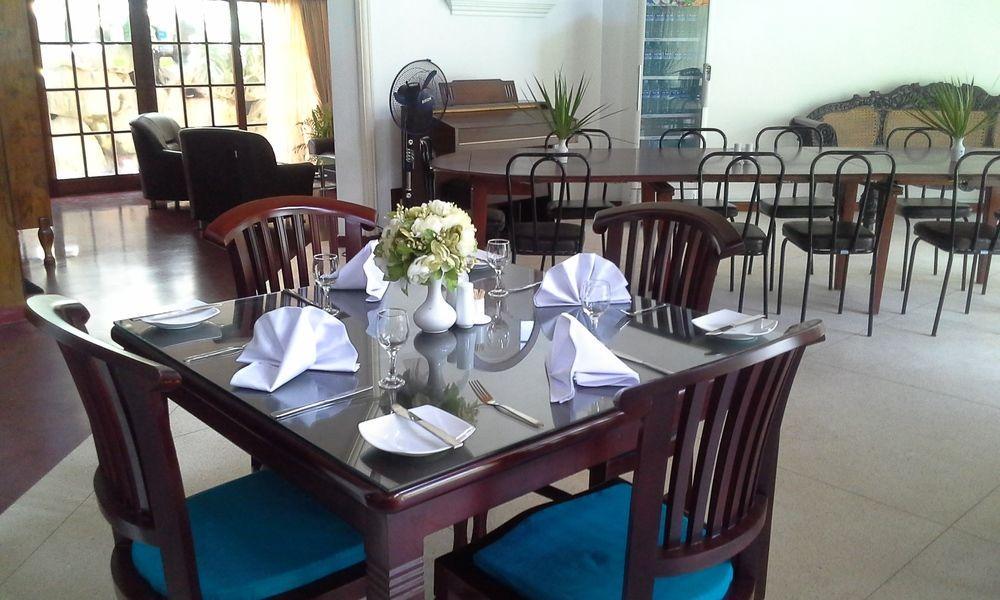 Zen Rooms Modern City Inn Negombo Buitenkant foto