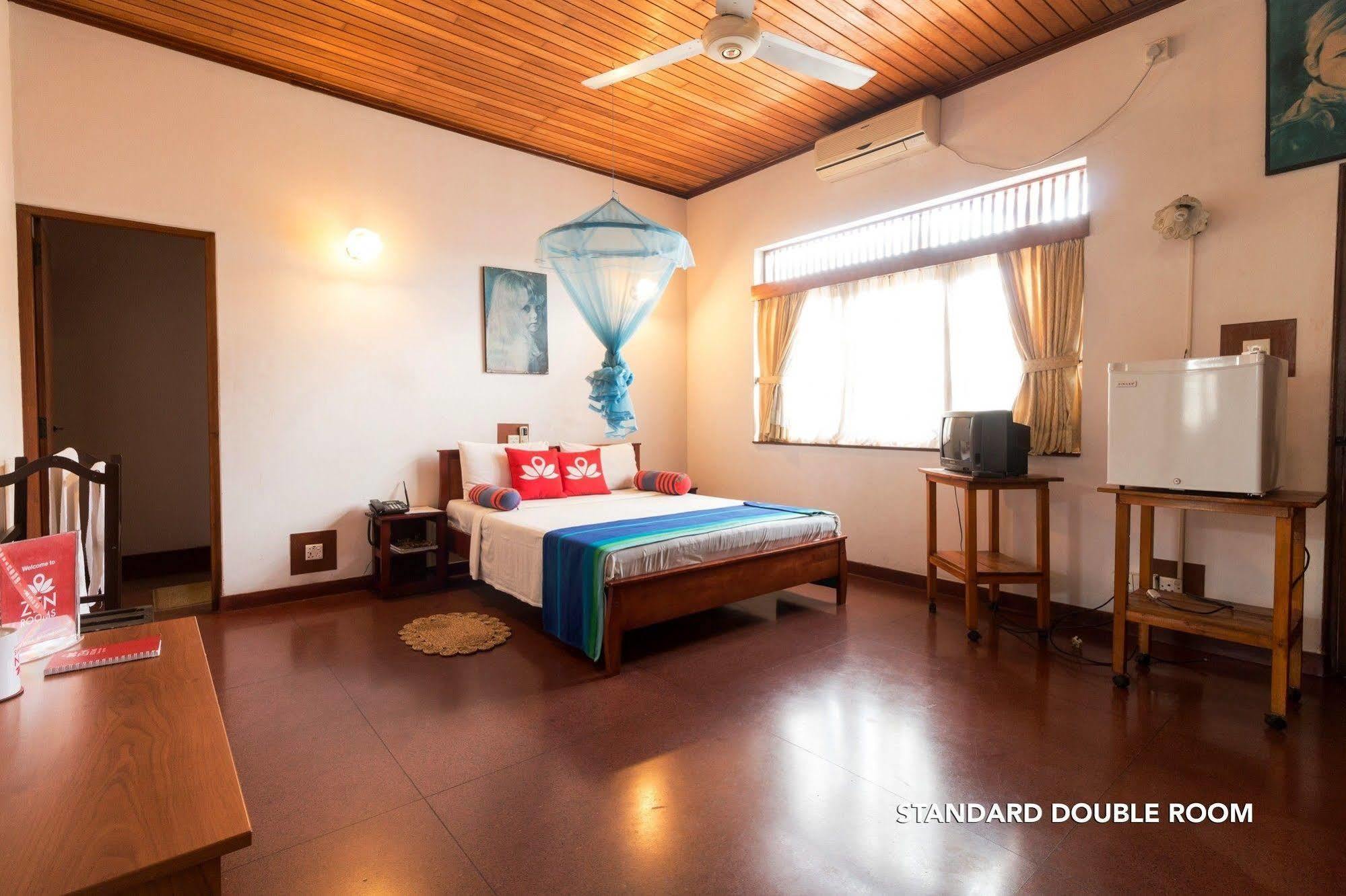 Zen Rooms Modern City Inn Negombo Buitenkant foto