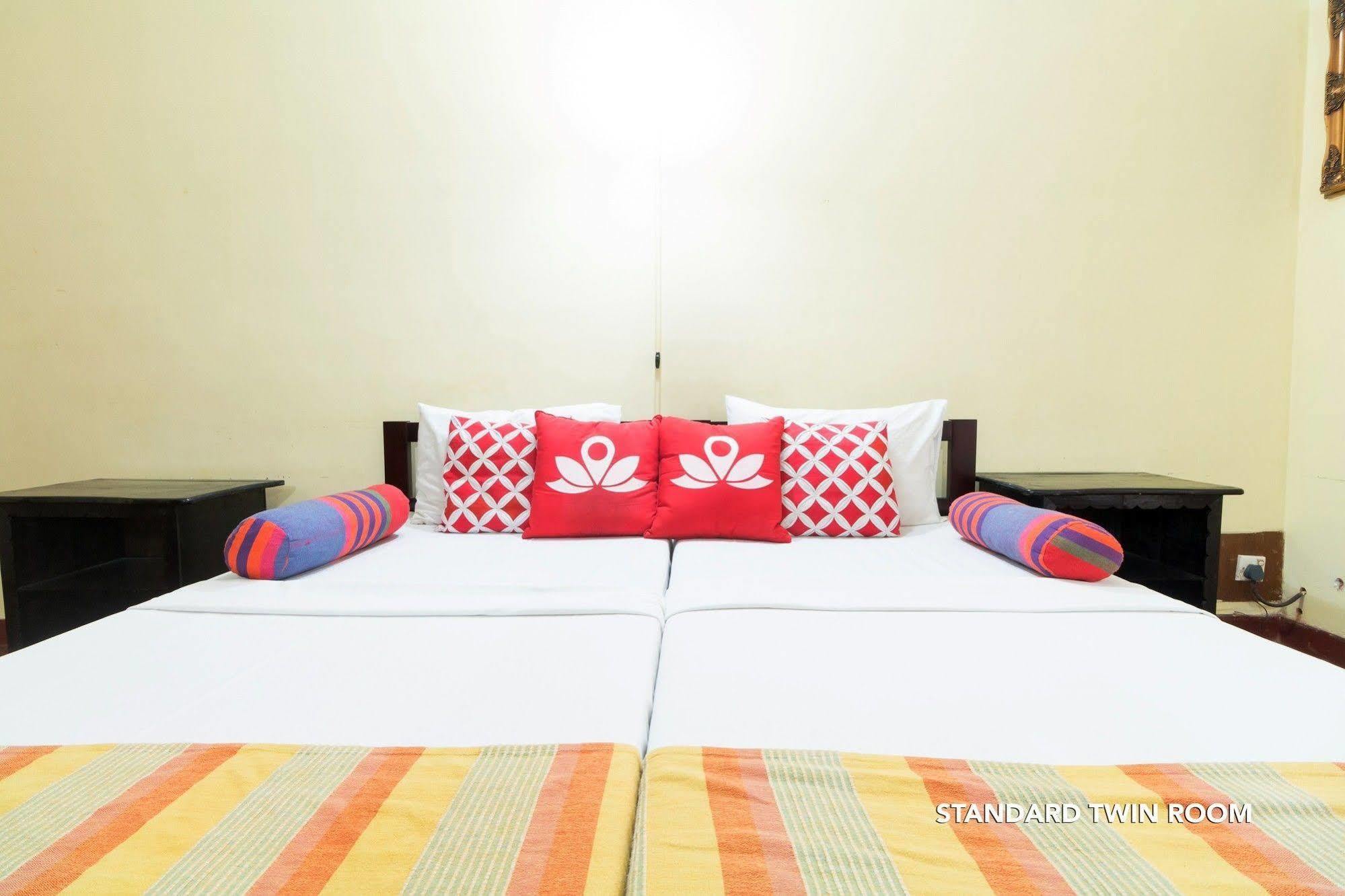 Zen Rooms Modern City Inn Negombo Buitenkant foto